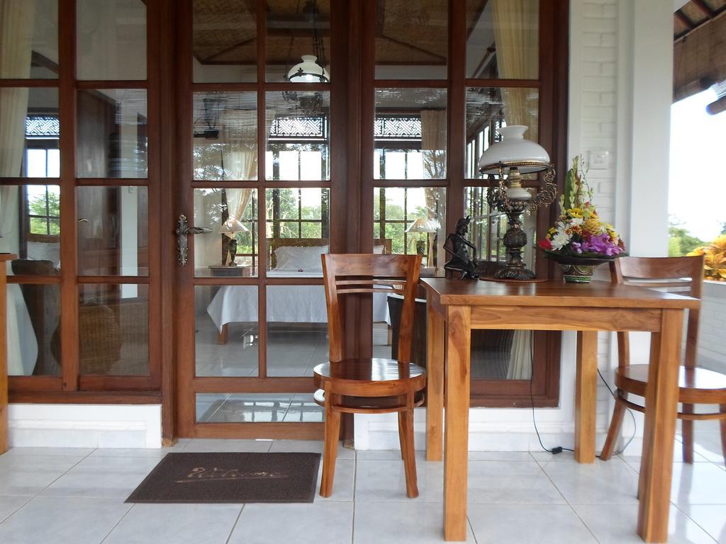 Three-Bedroom Villa with Private Pool,189959995:JPEG